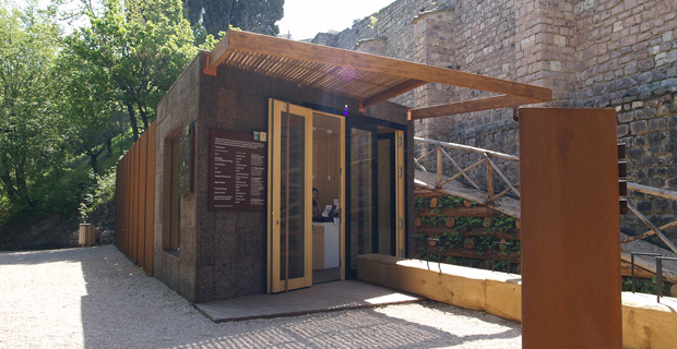  Installazione dellostudio n.o.v.a. civitas ad Assisi, foto Michele Milesi