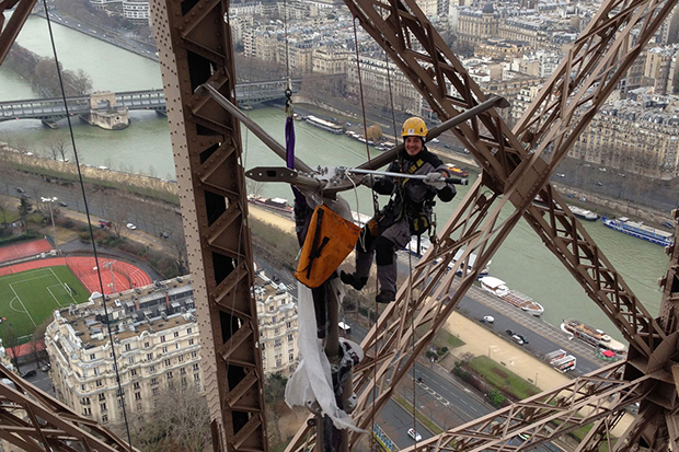 tour-eiffel-eolico-b