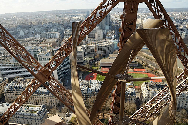 tour-eiffel-eolico-c