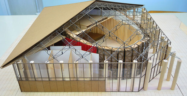 Il plastico del nuovo auditorium dell’Aquila progettato da Shigeru Ban