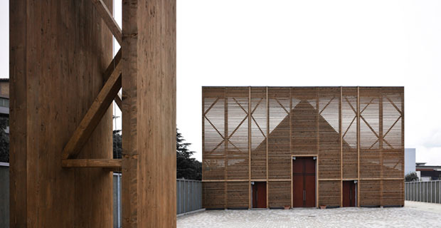 Involucri-edilizi-secondari-legno-chiesa-san-bernardino-b