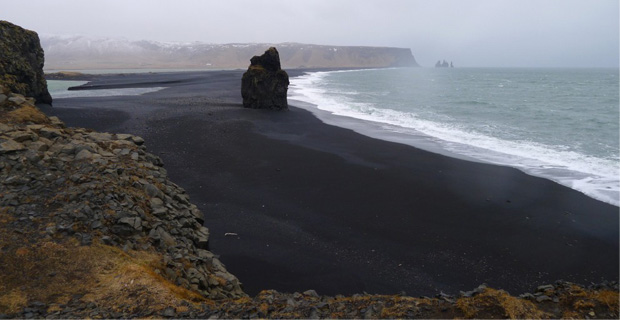 La Vik Beach, in Islanda