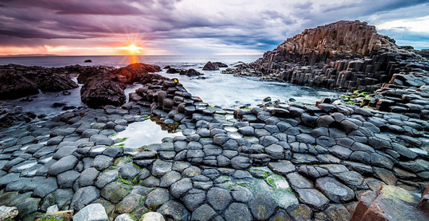 La Giants Causeway Beach in Irlanda