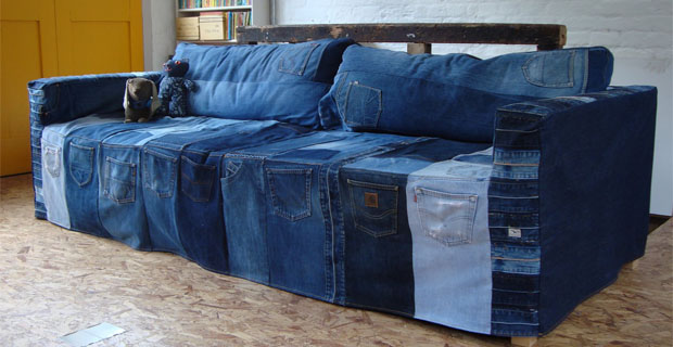 Riciclo dei vecchi jeans. diventano elementi di arredo Riciclo creativo arredamento