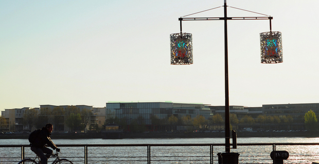 caption: Bordeaux, foto di Yann Gar