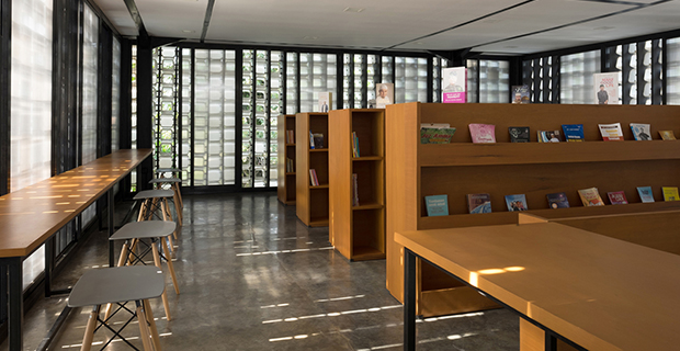 microlibrary-indonesia-recycled materials-b