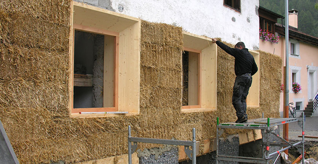 La paglia per interventi sullesistente: riqualificare con balle di ... Cappotto per casa