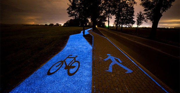 La pista ciclabile che si illumina di notte senza energia elettrica