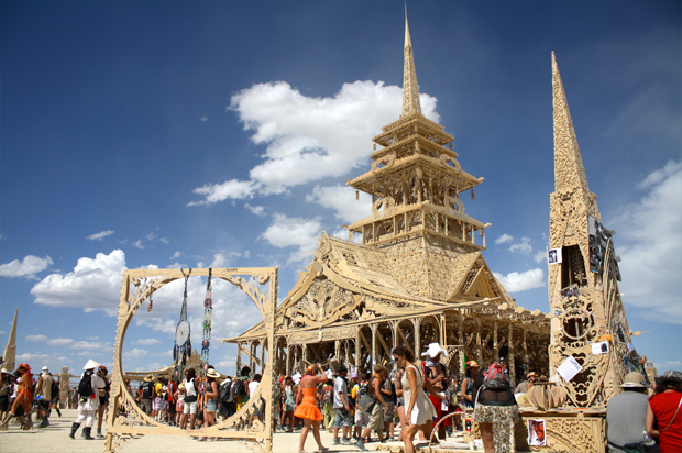 festival burning man m