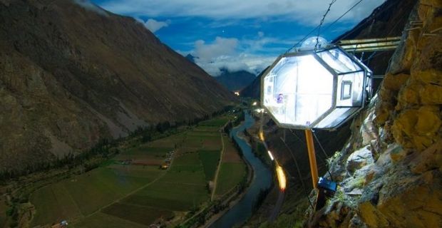 L'illuminazione delle skylodge suites da pannelli solari