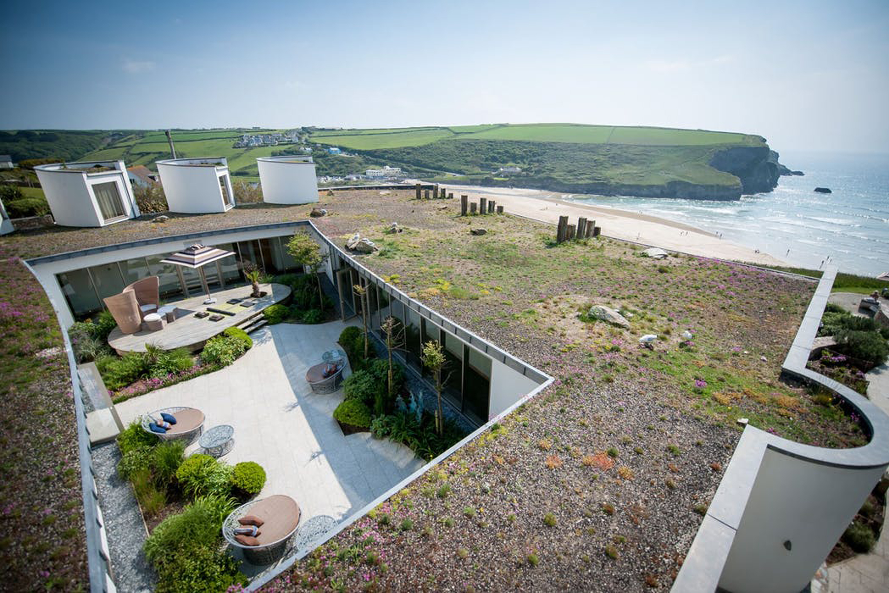 biophilic design the scarlett hotel