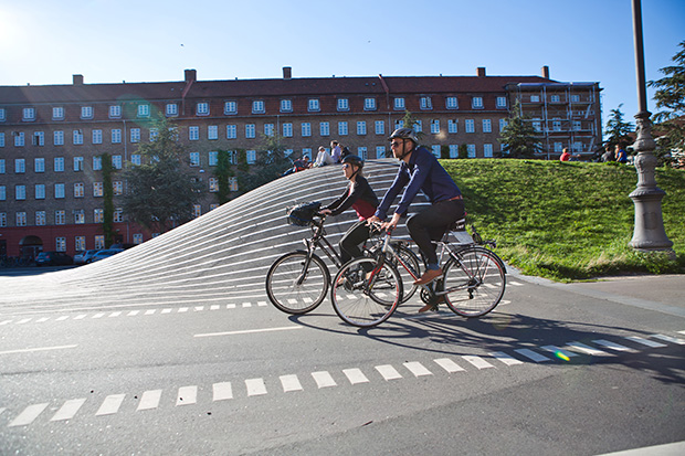 caption: Mobilità sostenibile a Copenhagen. Foto di Kontraframe.