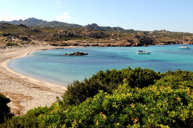 la spiaggia di Stagnolu nella Corsica del sud.