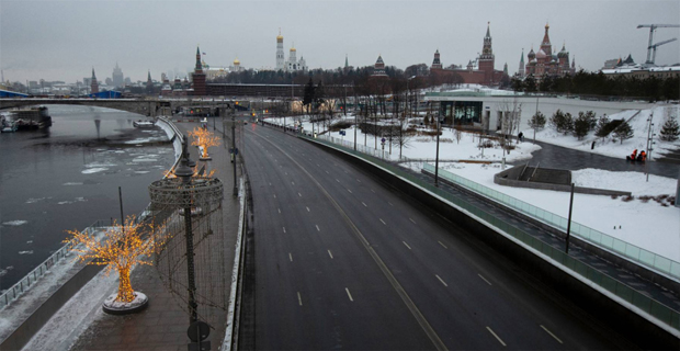 Mosca - Moskowestkaya (fonte: Pavel Golovkin / AP / TASS).