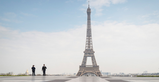  Parigi - Place du Trocadéro (fonte: Adrien Vautier/Le Pictorium Agency via ZUMA Press/ansa)