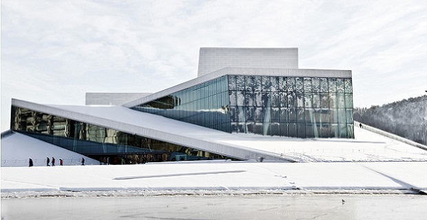 caption:Teatri dell'Opera del Nord Europa: l'Operahus di Oslo, foto di Erik Berg 