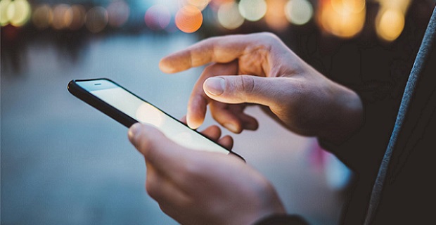 Urbia Advance Link di Chaffoteaux e il sistema di connettività che permette di gestire la caldaia da smartphone e app.