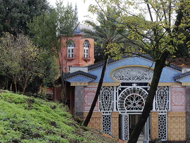 serra moresca villa torlonia roma