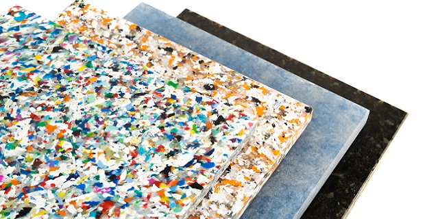 Wasbottle, materiale plastico riciclato prodotto in pannelli sostenibili per l'architettura e il design