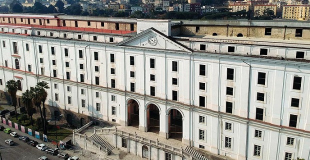 facciata real albergo poveri napoli