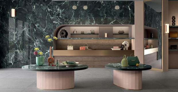 Lea Ceramiche Noblesse rivestimento lastre sottili gres effetto marmo verde per showroom di lusso 